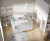 Chambre avec lit bébé pour jumeaux convertible et armoire