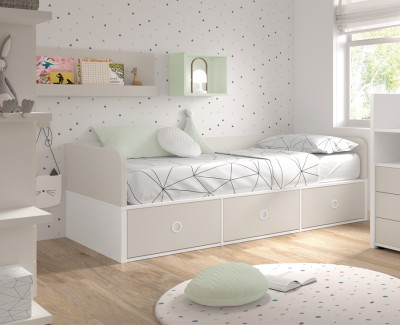 Chambre bébé avec lit convertible en chambre enfant, et armoire